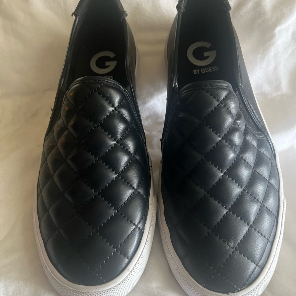 GUESS Men's Black Quilted Slip-On Shoes